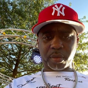 Meet your Posher, Marlon